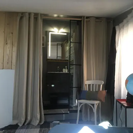 La Petite Adresse De Rose Maison De Entree Autonome בית נופש